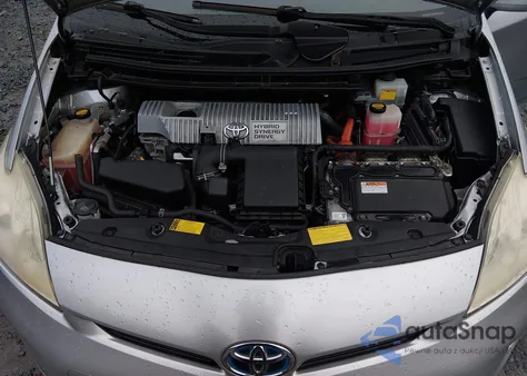 2014 Toyota Prius Two z USA, uszkodzony, nr VIN JTDKN3DU2E1767066